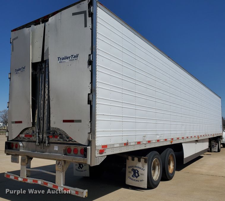 image for item IX9056 2006 Great Dane refrigerated van trailer