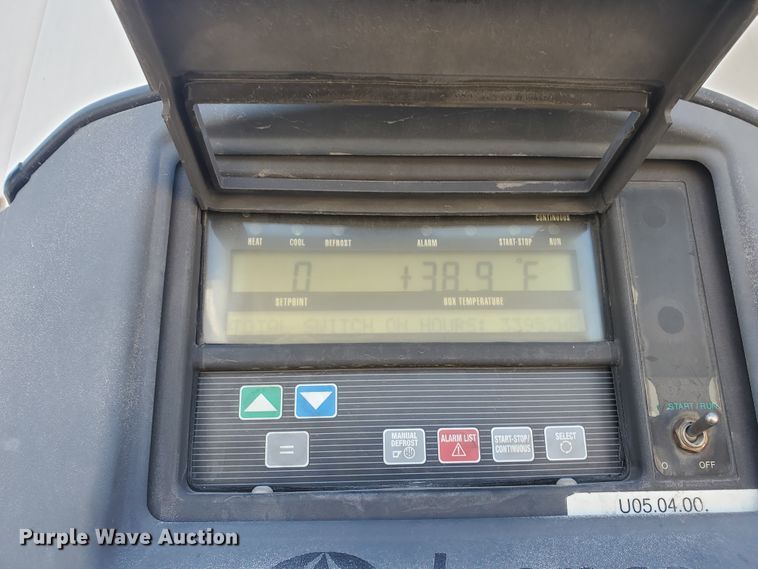 image for item IX9056 2006 Great Dane refrigerated van trailer