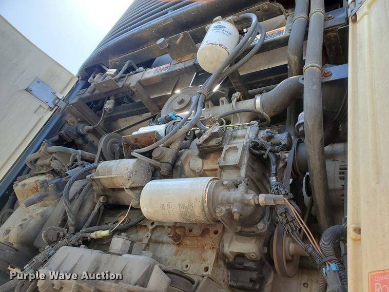 image for item IX9056 2006 Great Dane refrigerated van trailer