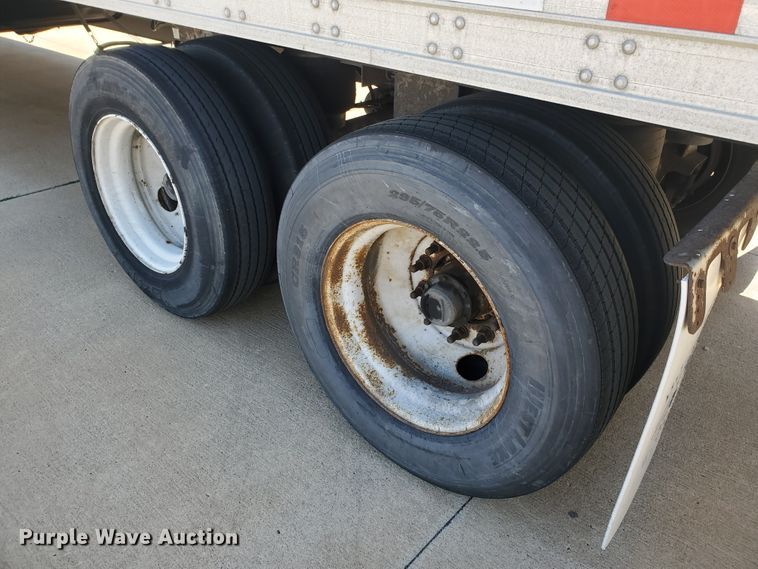 image for item IX9056 2006 Great Dane refrigerated van trailer