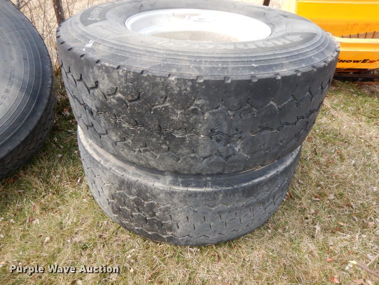 image for item IX9381 (6) tires