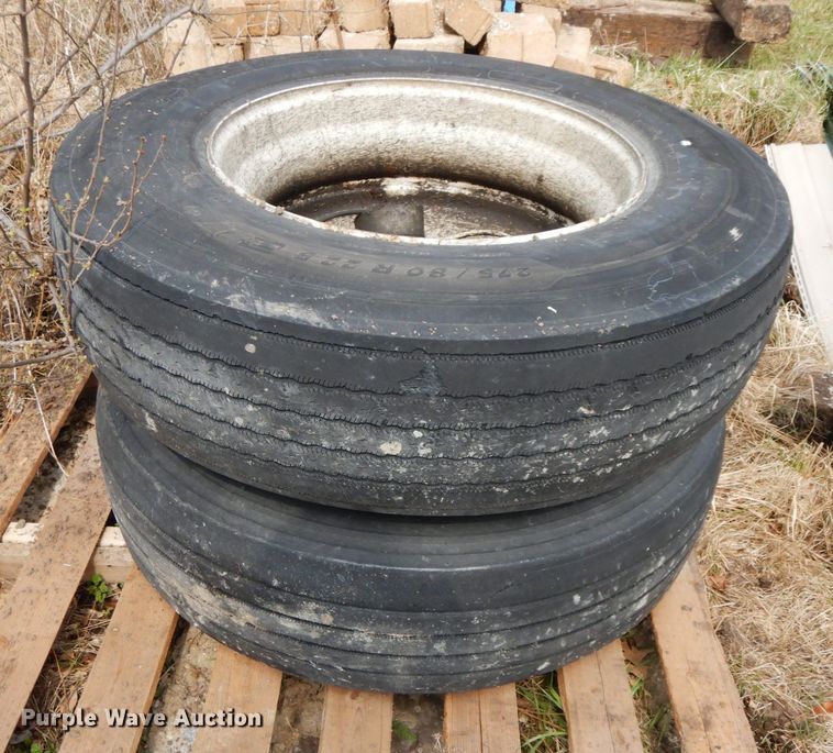 image for item IX9381 (6) tires