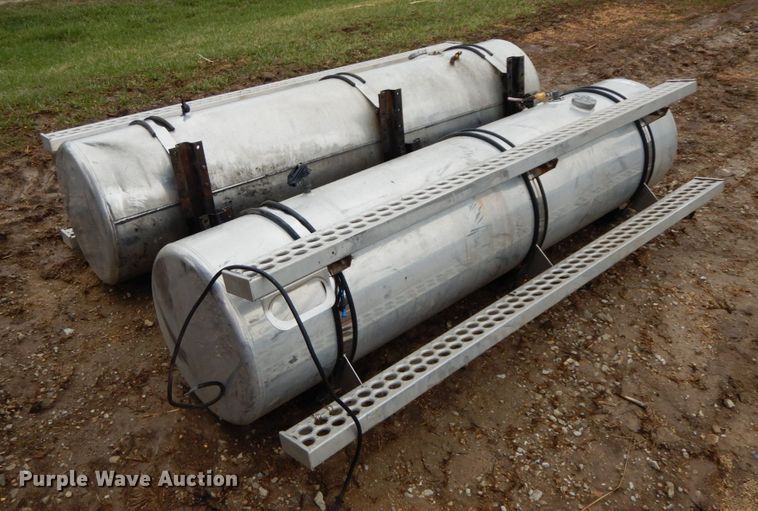 image for item IX9410 (2) Northside Industries fuel tanks