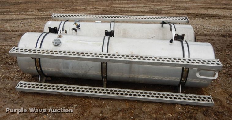 image for item IX9410 (2) Northside Industries fuel tanks