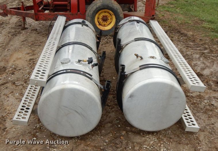 image for item IX9410 (2) Northside Industries fuel tanks