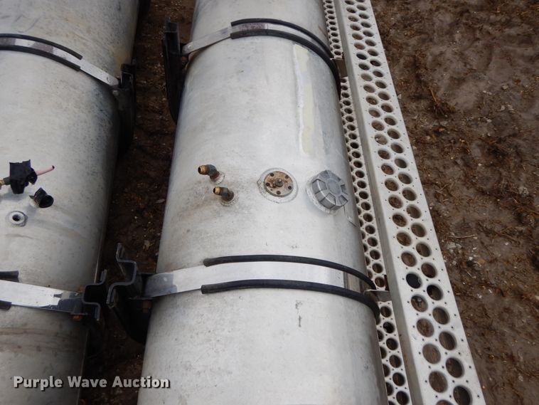 image for item IX9410 (2) Northside Industries fuel tanks