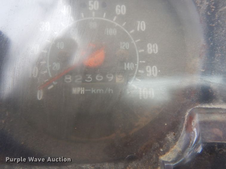 image for item IX9420 1976 Chevrolet C65  truck cab and chassis