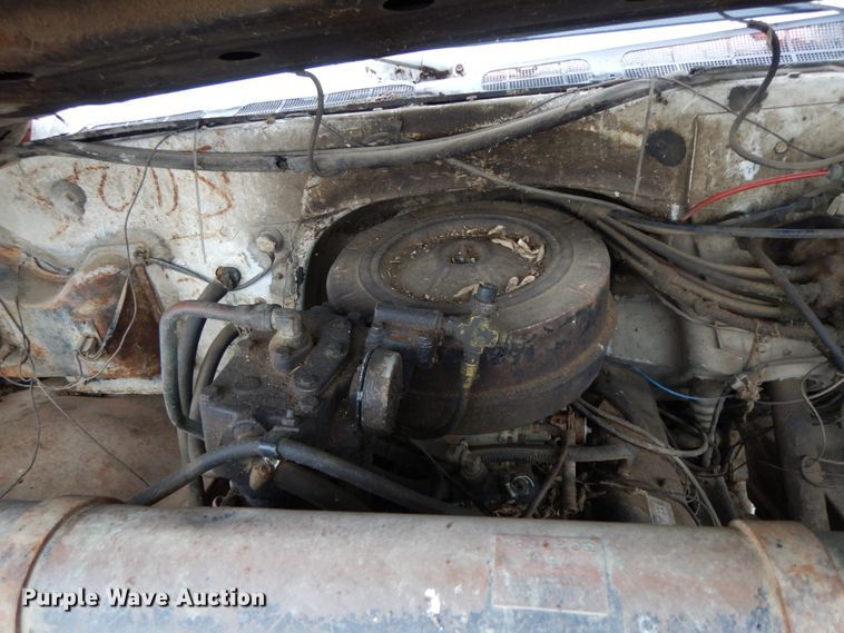 image for item IX9420 1976 Chevrolet C65  truck cab and chassis