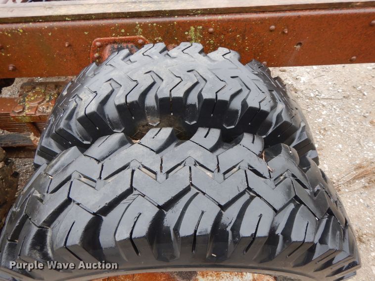 image for item IX9420 1976 Chevrolet C65  truck cab and chassis