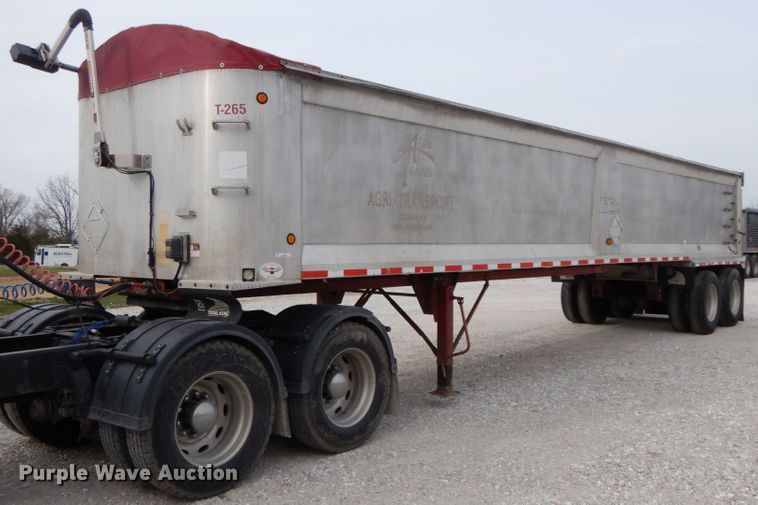 image for item IX9429 2009 Trail King Tri Lite ATL 40  end dump trailer