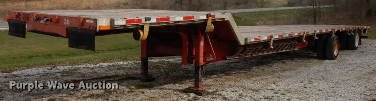 image for item IX9430 2009 Transcraft DTL-2100  drop deck trailer