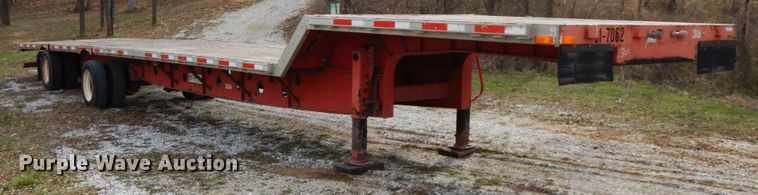 image for item IX9430 2009 Transcraft DTL-2100  drop deck trailer