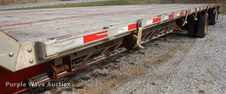 image for item IX9430 2009 Transcraft DTL-2100  drop deck trailer