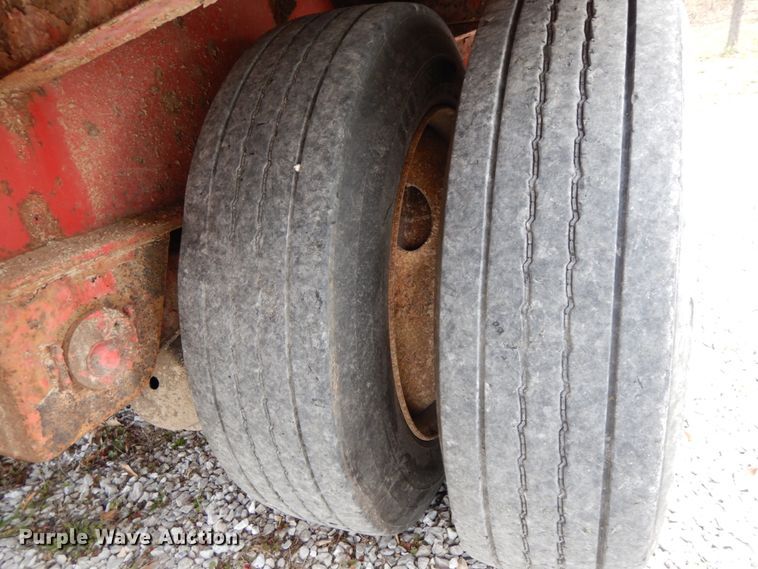 image for item IX9430 2009 Transcraft DTL-2100  drop deck trailer