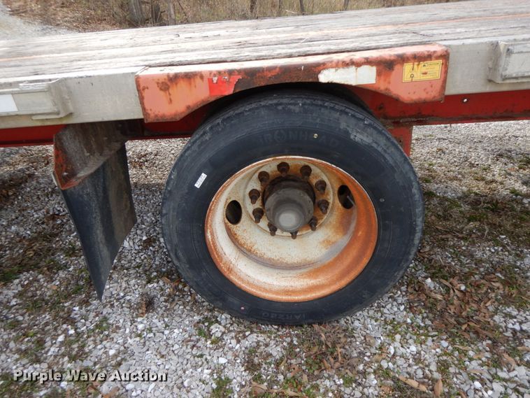 image for item IX9430 2009 Transcraft DTL-2100  drop deck trailer