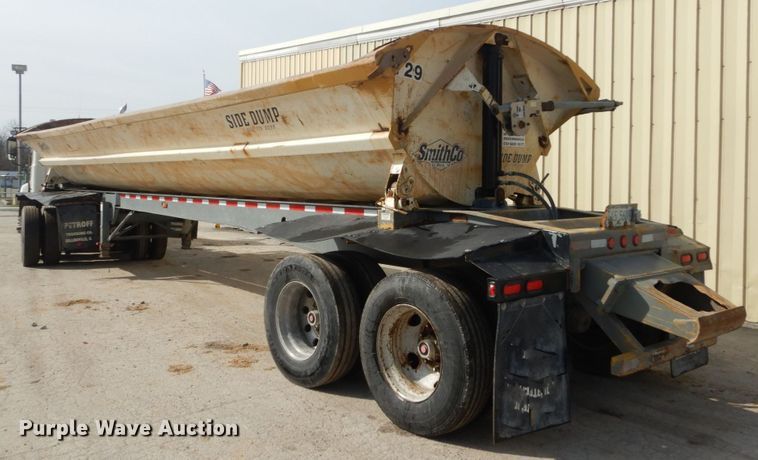 image for item IY9516 2000 Smith Co side dump trailer