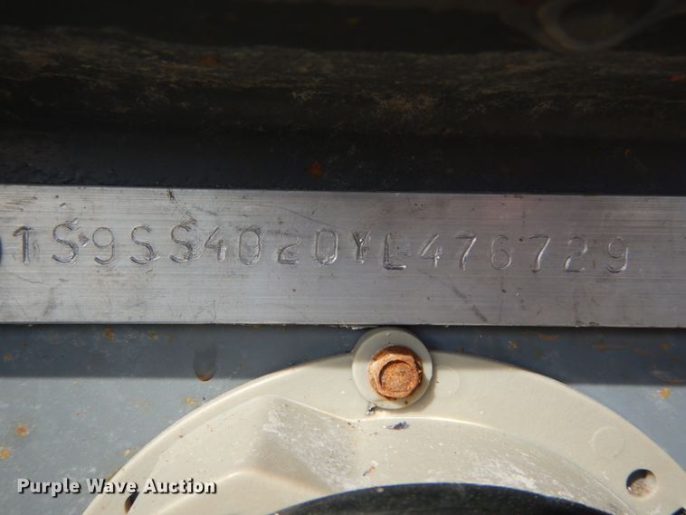 image for item IY9516 2000 Smith Co side dump trailer