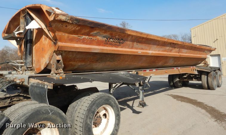 image for item IY9517 1999 Smith Co side dump trailer