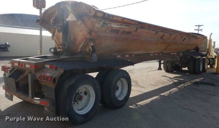 image for item IY9517 1999 Smith Co side dump trailer
