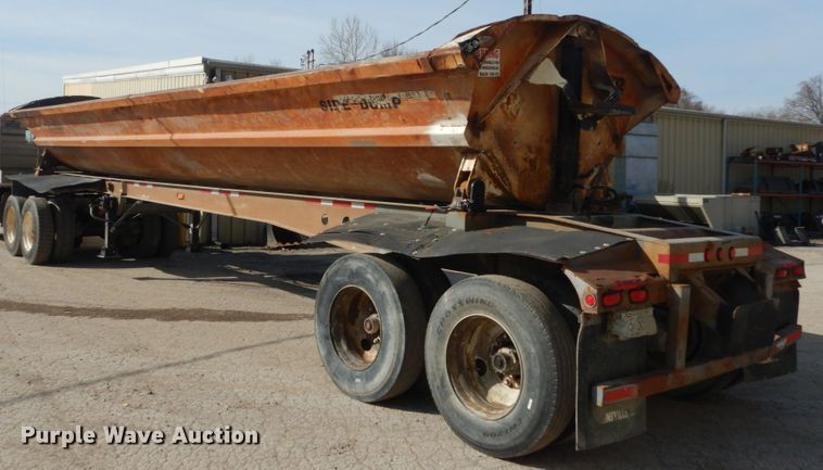 image for item IY9517 1999 Smith Co side dump trailer
