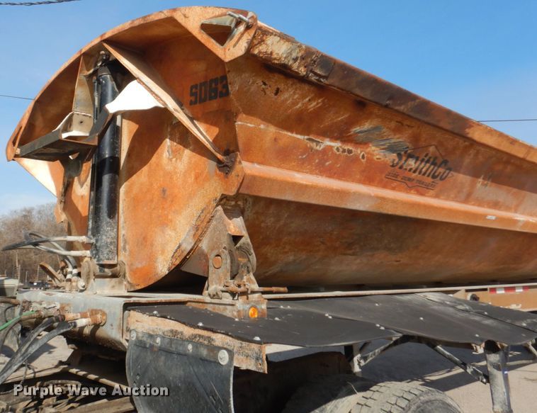 image for item IY9517 1999 Smith Co side dump trailer