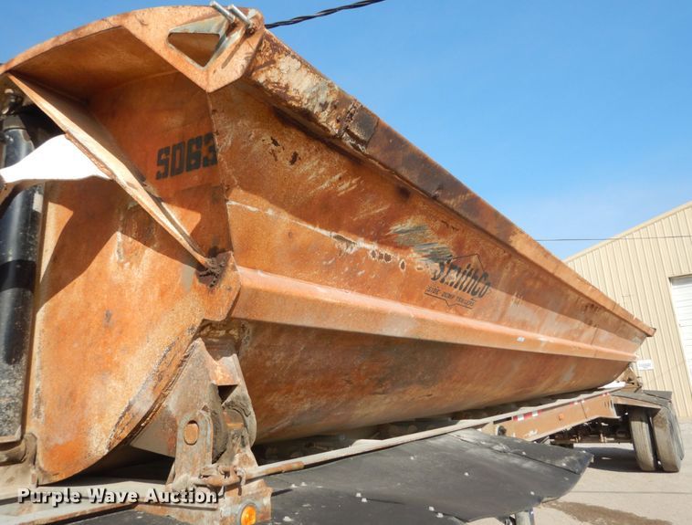 image for item IY9517 1999 Smith Co side dump trailer