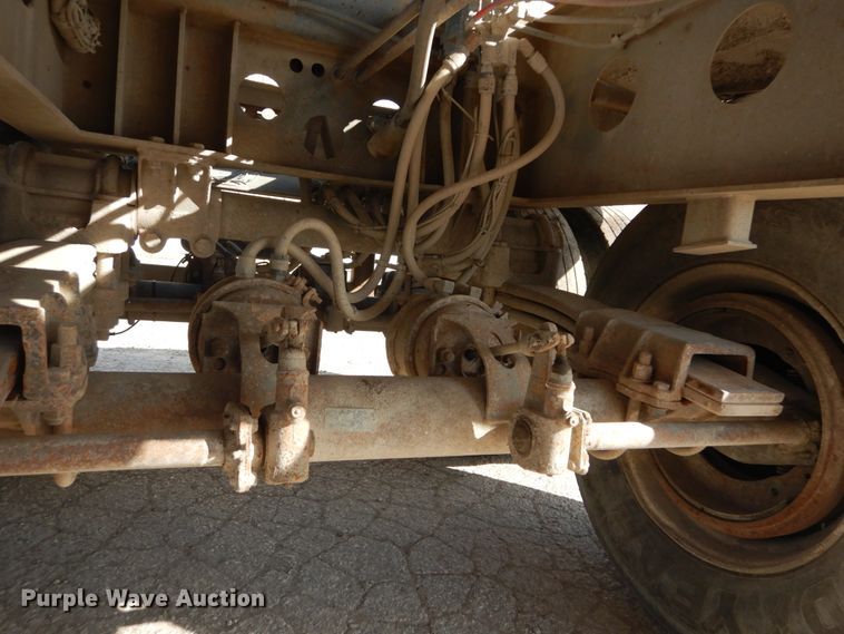 image for item IY9517 1999 Smith Co side dump trailer