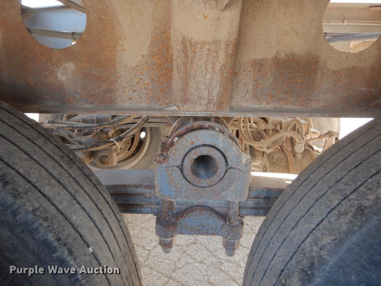 image for item IY9517 1999 Smith Co side dump trailer