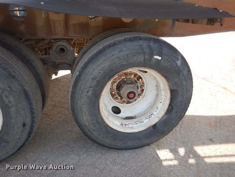 image for item IY9517 1999 Smith Co side dump trailer