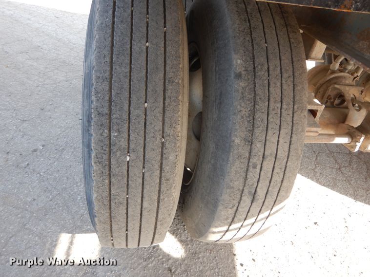 image for item IY9517 1999 Smith Co side dump trailer