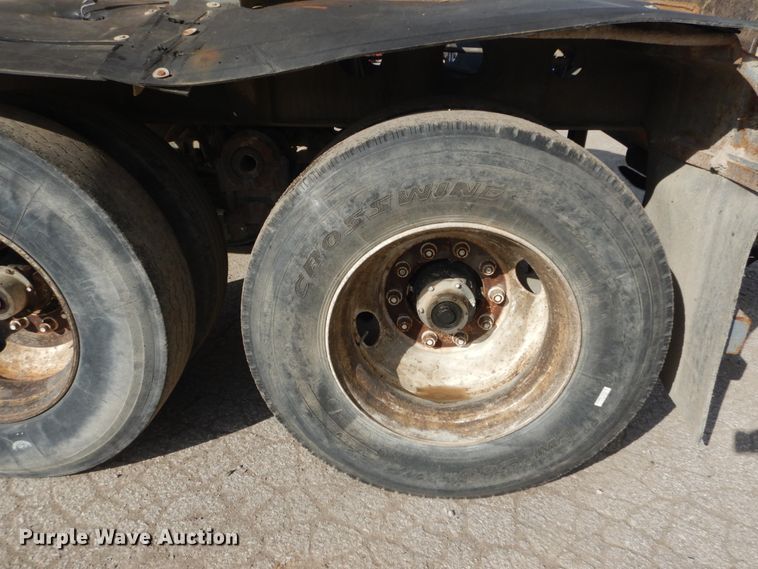 image for item IY9517 1999 Smith Co side dump trailer