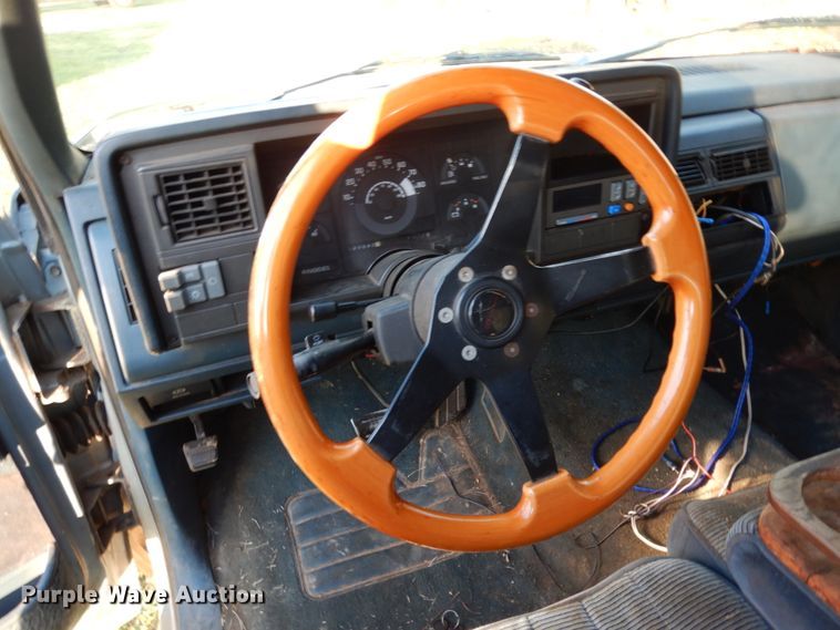 image for item DC2158 1990 Chevrolet 1500  Ext. Cab pickup truck