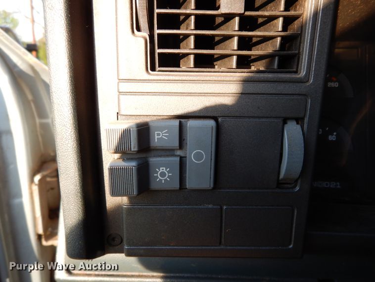 image for item DC2158 1990 Chevrolet 1500  Ext. Cab pickup truck