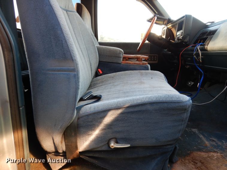 image for item DC2158 1990 Chevrolet 1500  Ext. Cab pickup truck