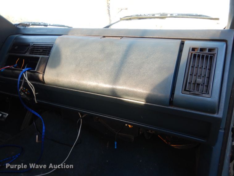 image for item DC2158 1990 Chevrolet 1500  Ext. Cab pickup truck