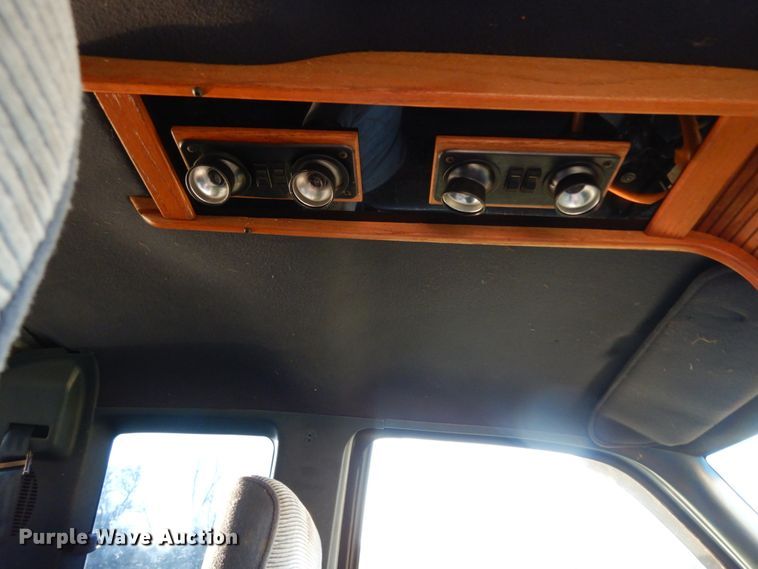 image for item DC2158 1990 Chevrolet 1500  Ext. Cab pickup truck