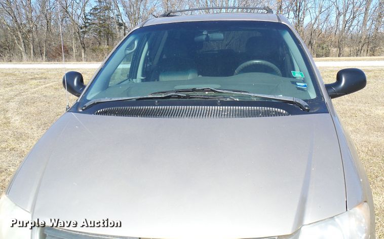 image for item DC2811 2005 Dodge Grand Caravan  van