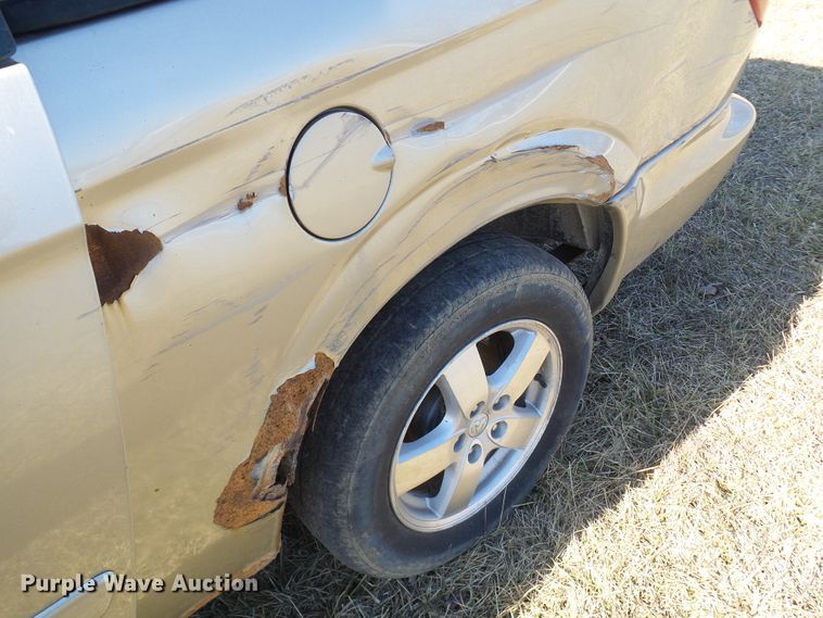 image for item DC2811 2005 Dodge Grand Caravan  van