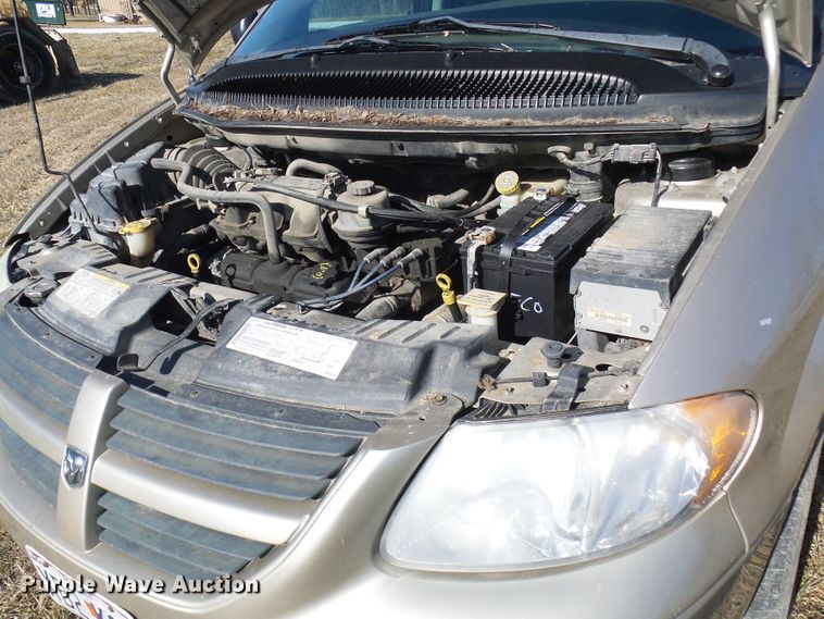 image for item DC2811 2005 Dodge Grand Caravan  van
