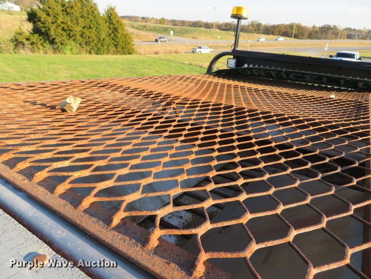 image for item DH1676 2008 Ford F350 Super Duty flatbed pickup truck