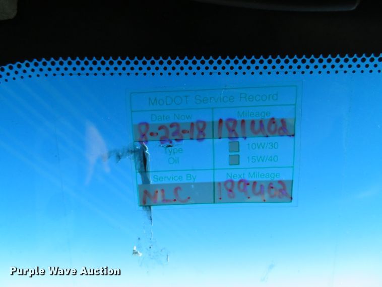 image for item DH1676 2008 Ford F350 Super Duty flatbed pickup truck