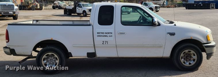 image for item DH5853 1998 Ford F150  SuperCab pickup truck