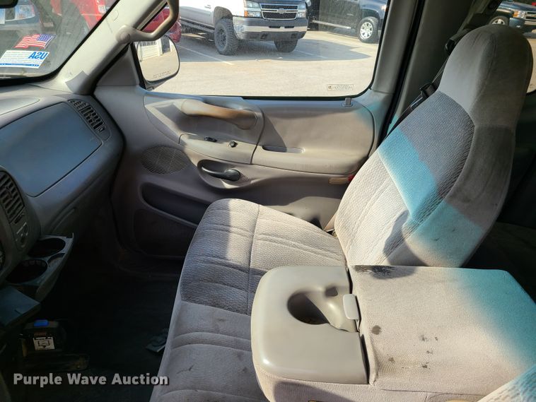 image for item DH5853 1998 Ford F150  SuperCab pickup truck