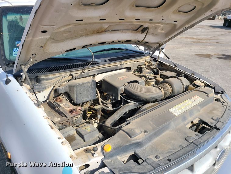 image for item DH5853 1998 Ford F150  SuperCab pickup truck