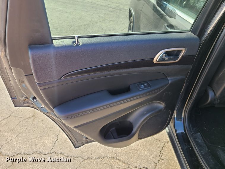 image for item DH5854 2014 Jeep Cherokee  SUV