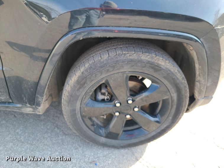 image for item DH5854 2014 Jeep Cherokee  SUV