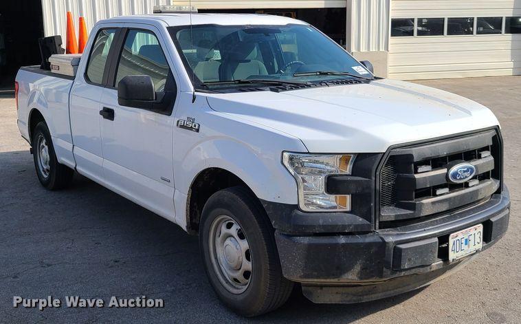 image for item DH5855 2016 Ford F150  SuperCab pickup truck