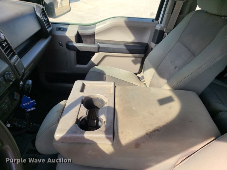 image for item DH5855 2016 Ford F150  SuperCab pickup truck