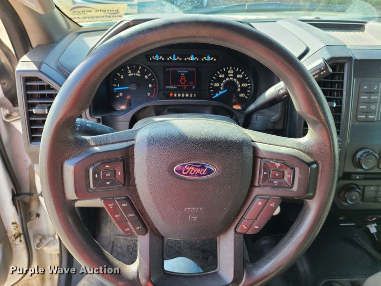 image for item DH5855 2016 Ford F150  SuperCab pickup truck