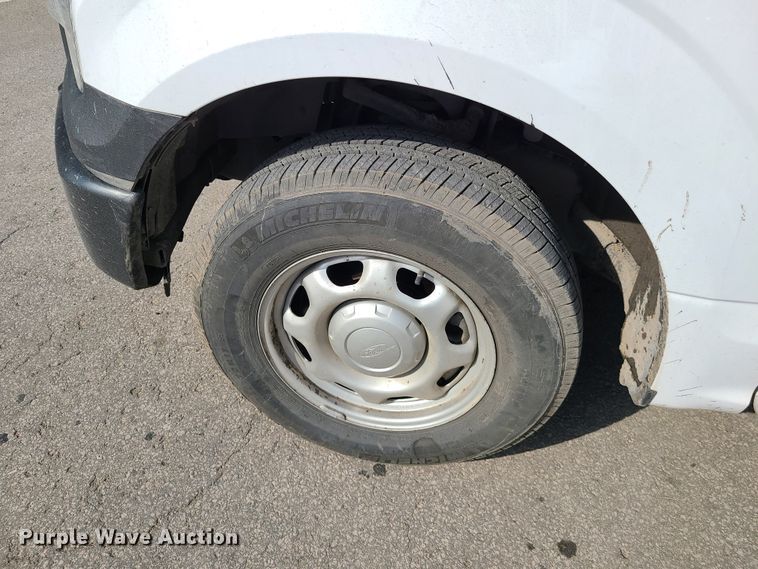 image for item DH5855 2016 Ford F150  SuperCab pickup truck